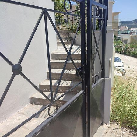 Ellis-Suites Nea Peramos Kavala Exterior foto