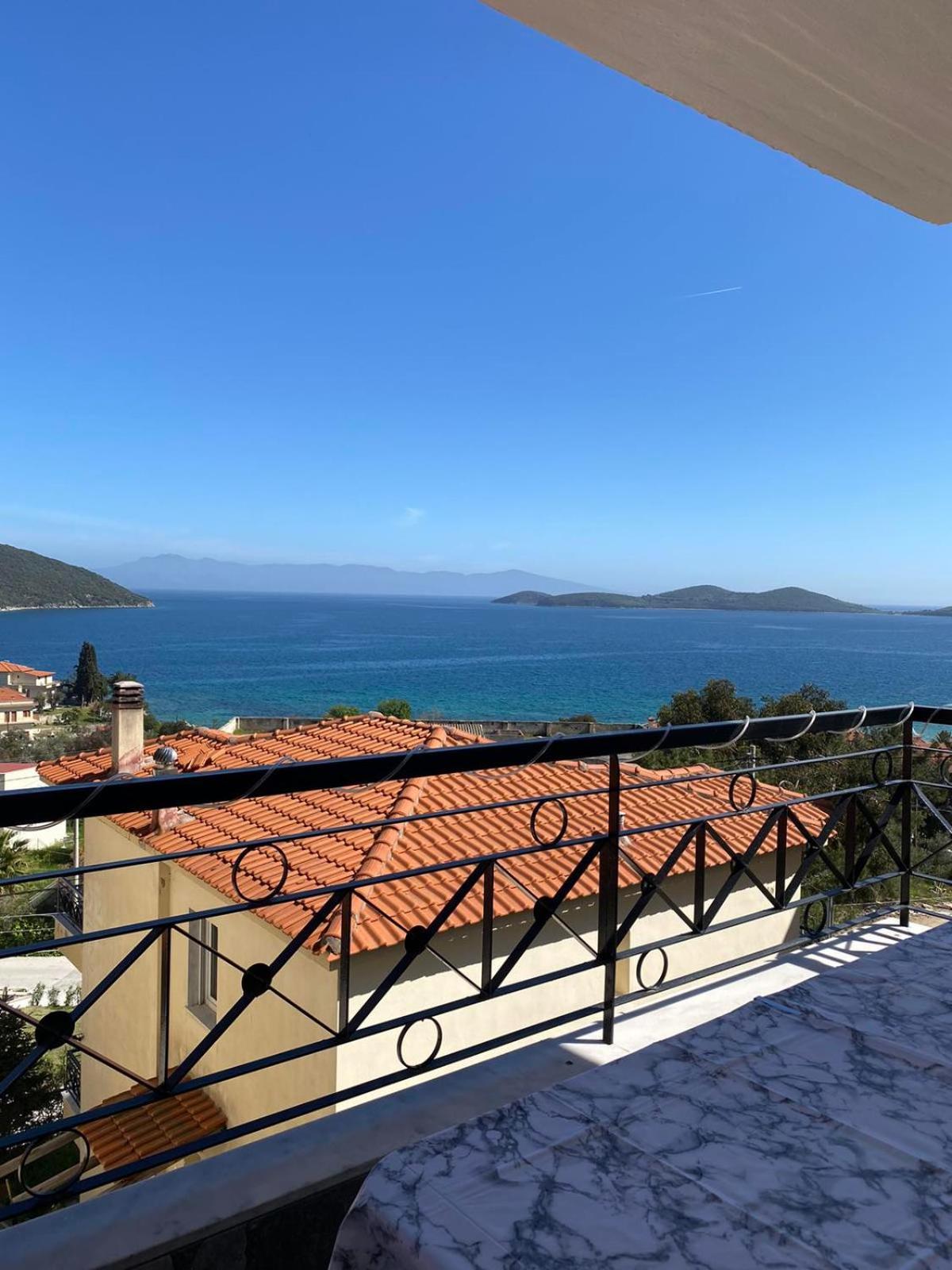 Ellis-Suites Nea Peramos Kavala Exterior foto